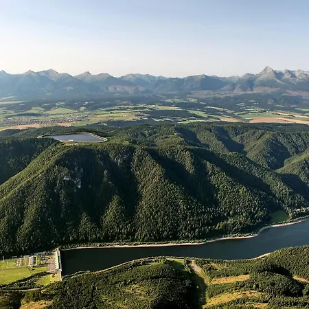 A Domcek Pod Krivanom Casa de Campo Vychodna