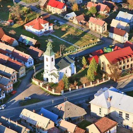 A Domcek Pod Krivanom Venkovský dům