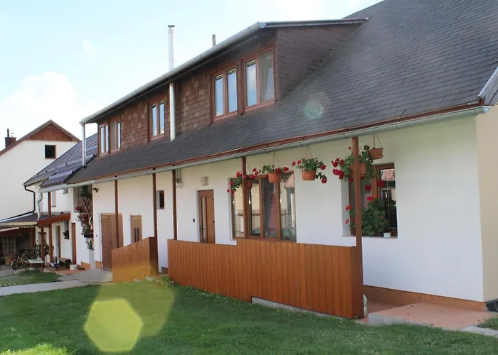 בית כפרי A Domcek Pod Krivanom